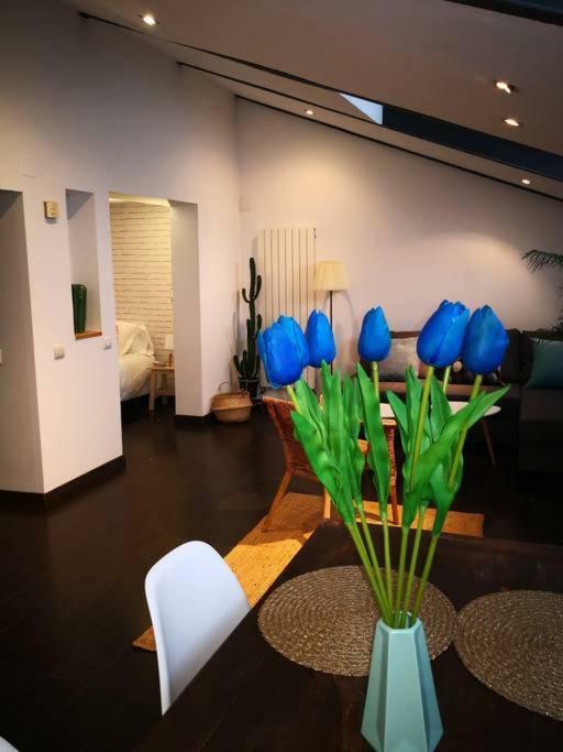 Modern Top Floor Loft At Malasana'S Heart Madrid Extérieur photo