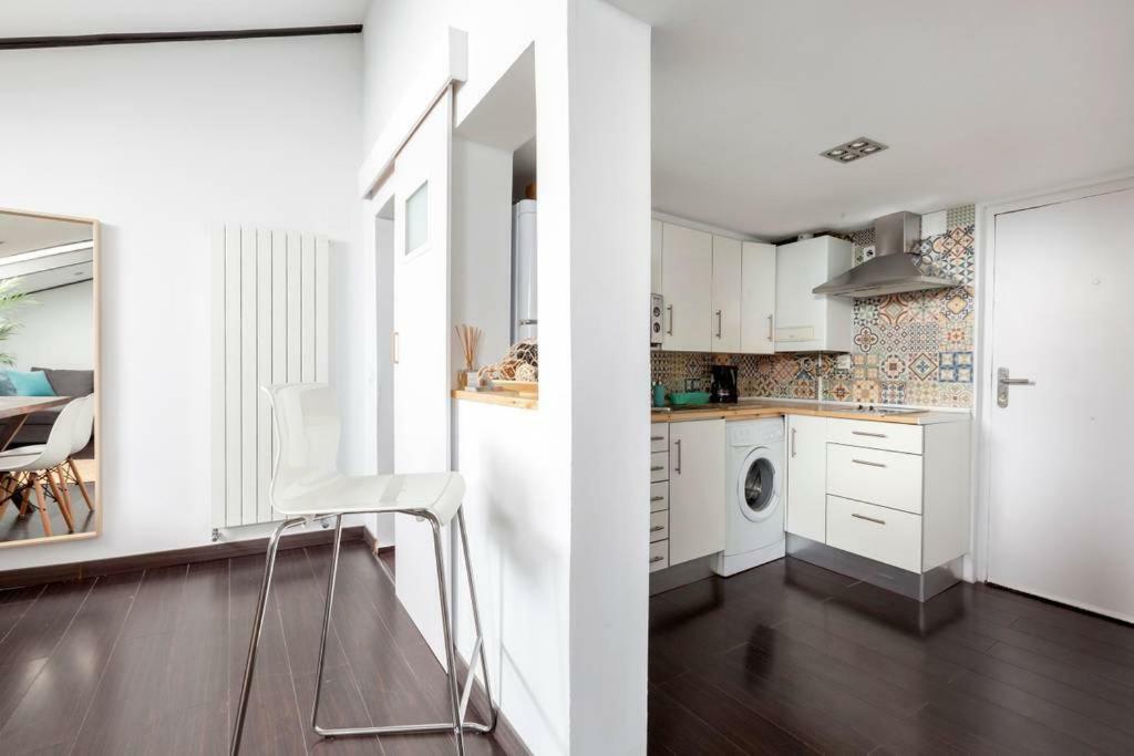 Modern Top Floor Loft At Malasana'S Heart Madrid Extérieur photo